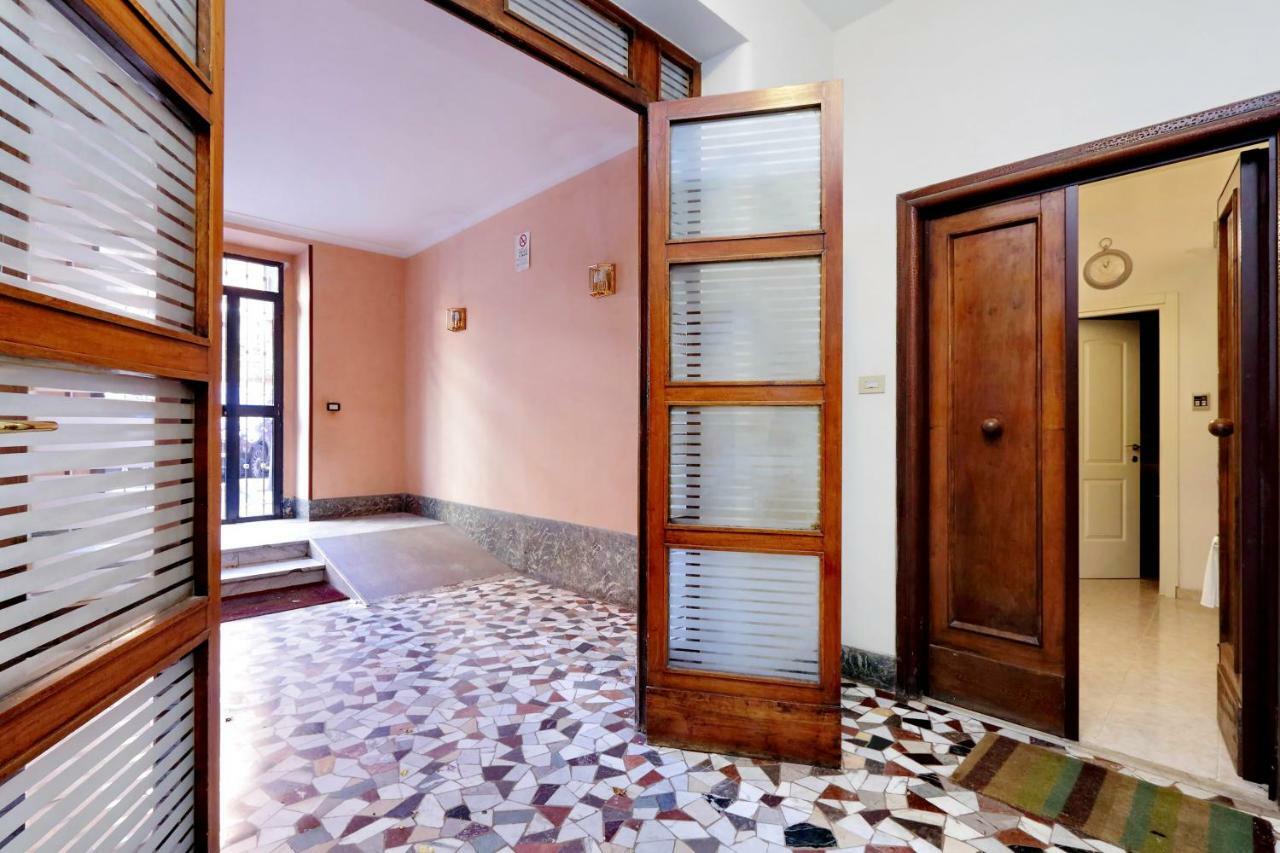 Bbhome Trastevere Station White Chic Apartment 로마 외부 사진